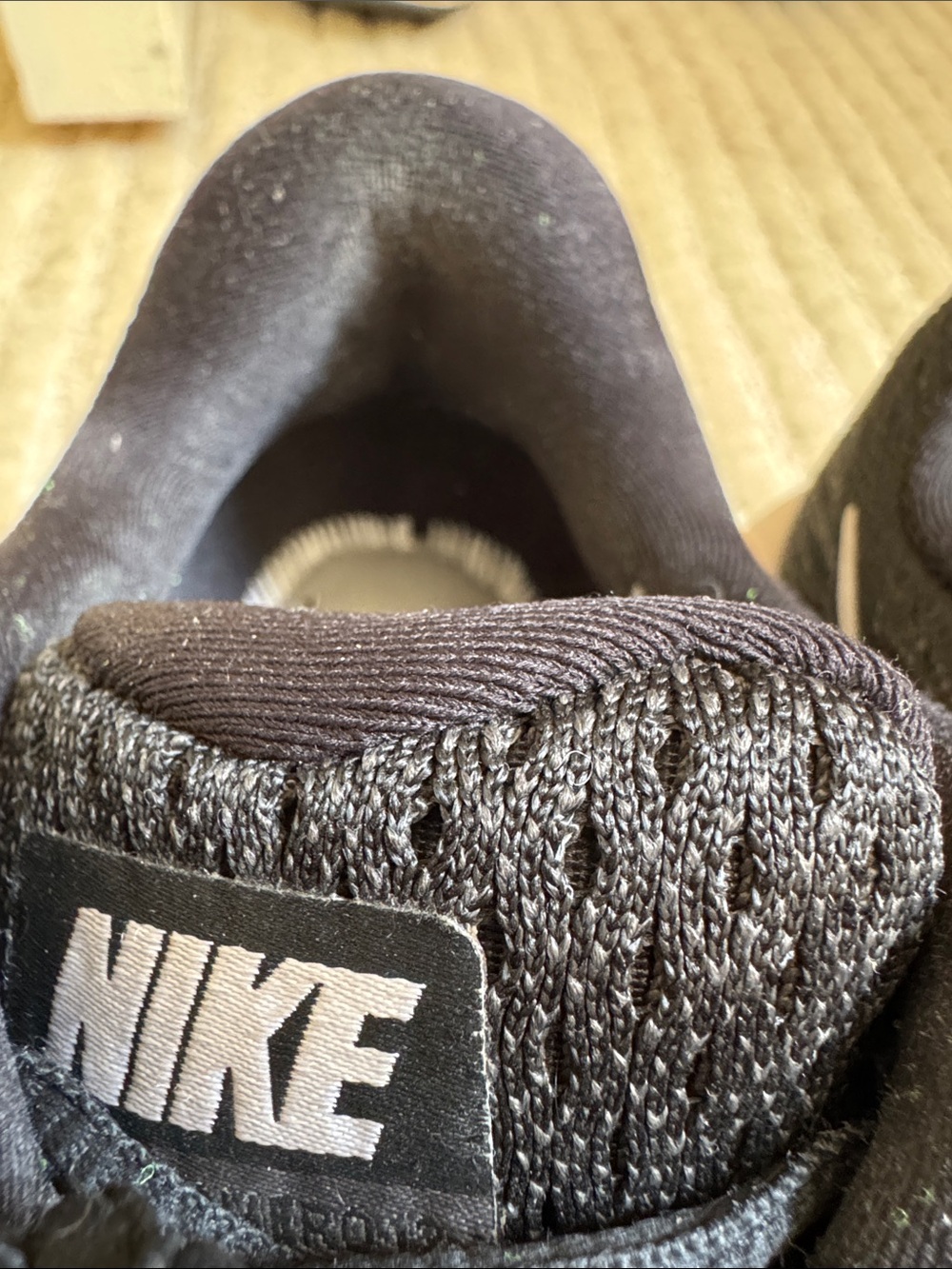 Nike Vomero 12 Sneakers, Used W 6.5 w/out box - Picture 10 of 10